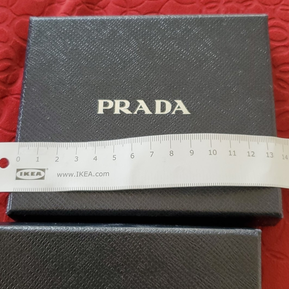 Prada box - Picture 4 of 5